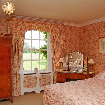 Готель Pbc - Perriford House Кіддермінстер Екстер'єр фото