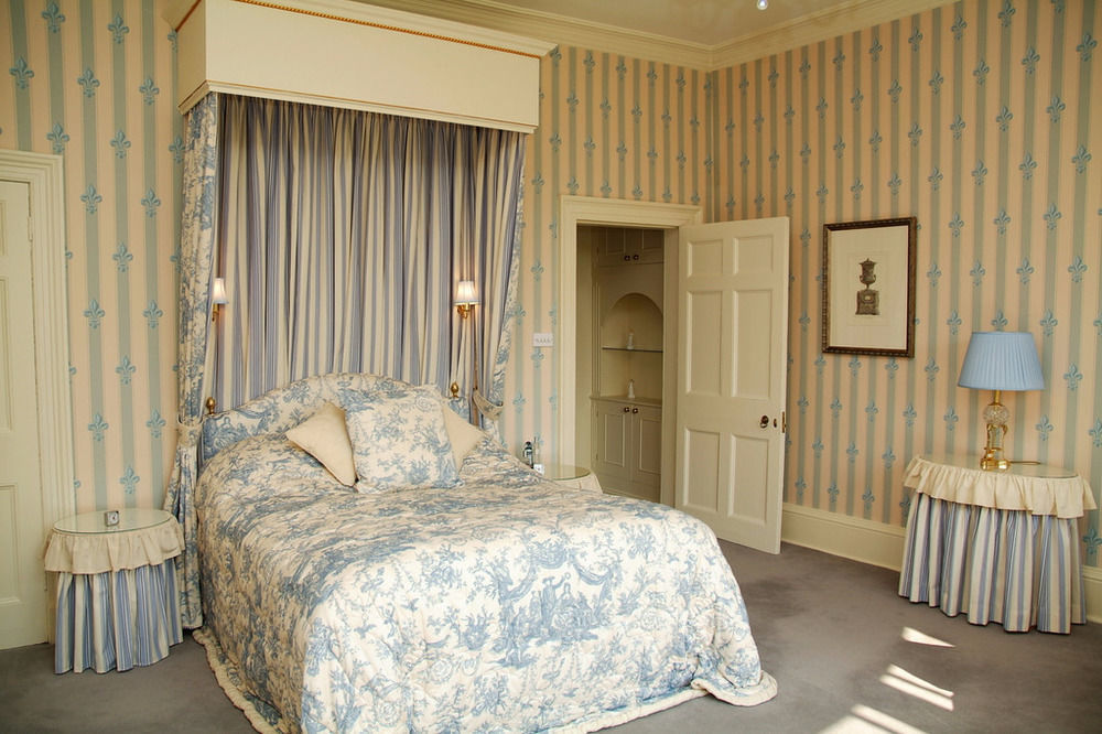 Готель Pbc - Perriford House Кіддермінстер Екстер'єр фото